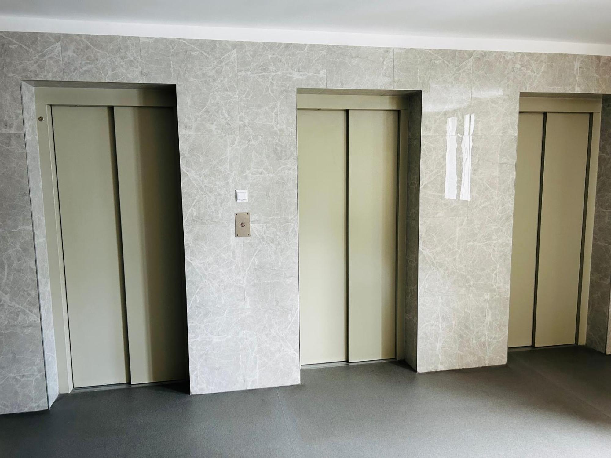 Sky Apartment Comfy Suite Pereca Varşova Dış mekan fotoğraf